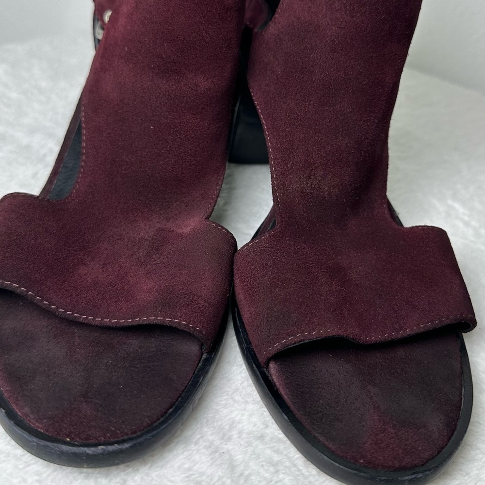 Rag & Bone Burgundy Made in Italy Suede Sandals in Size 7.5 or 8 - Picture 9 of 12